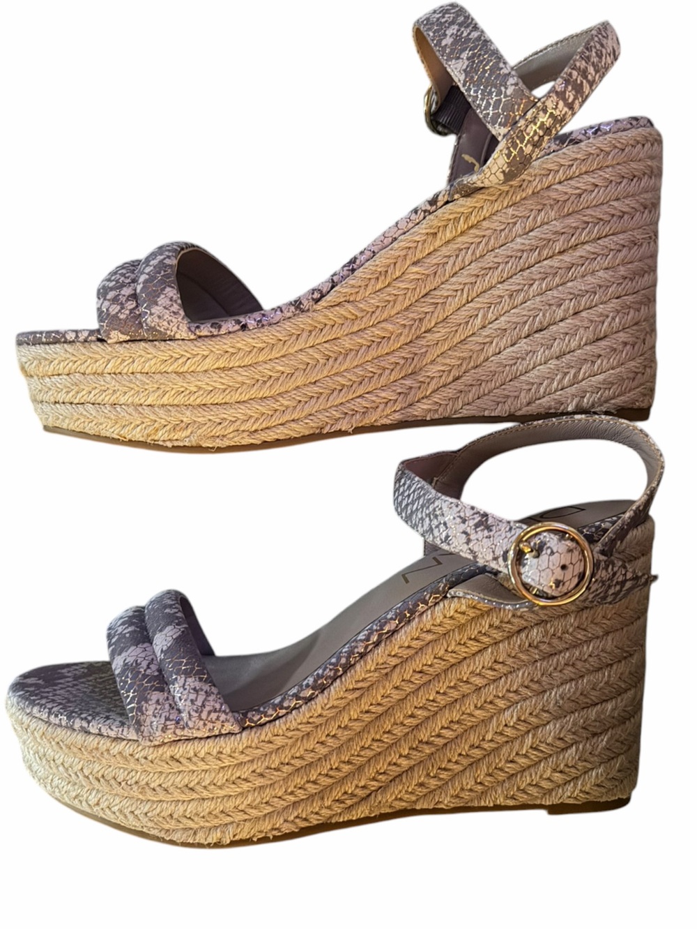 DELTAN Women’s Size 9.5 Wedge Sandals Light Purple Snakeskin, Print, Leather